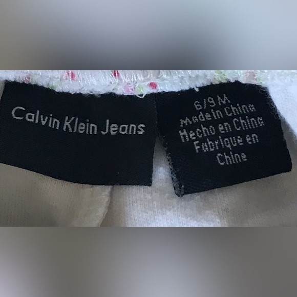 Calvin Klein Jeans Girls’ Two-Piece Outfit- 6-9 Months - Picture 9 of 10